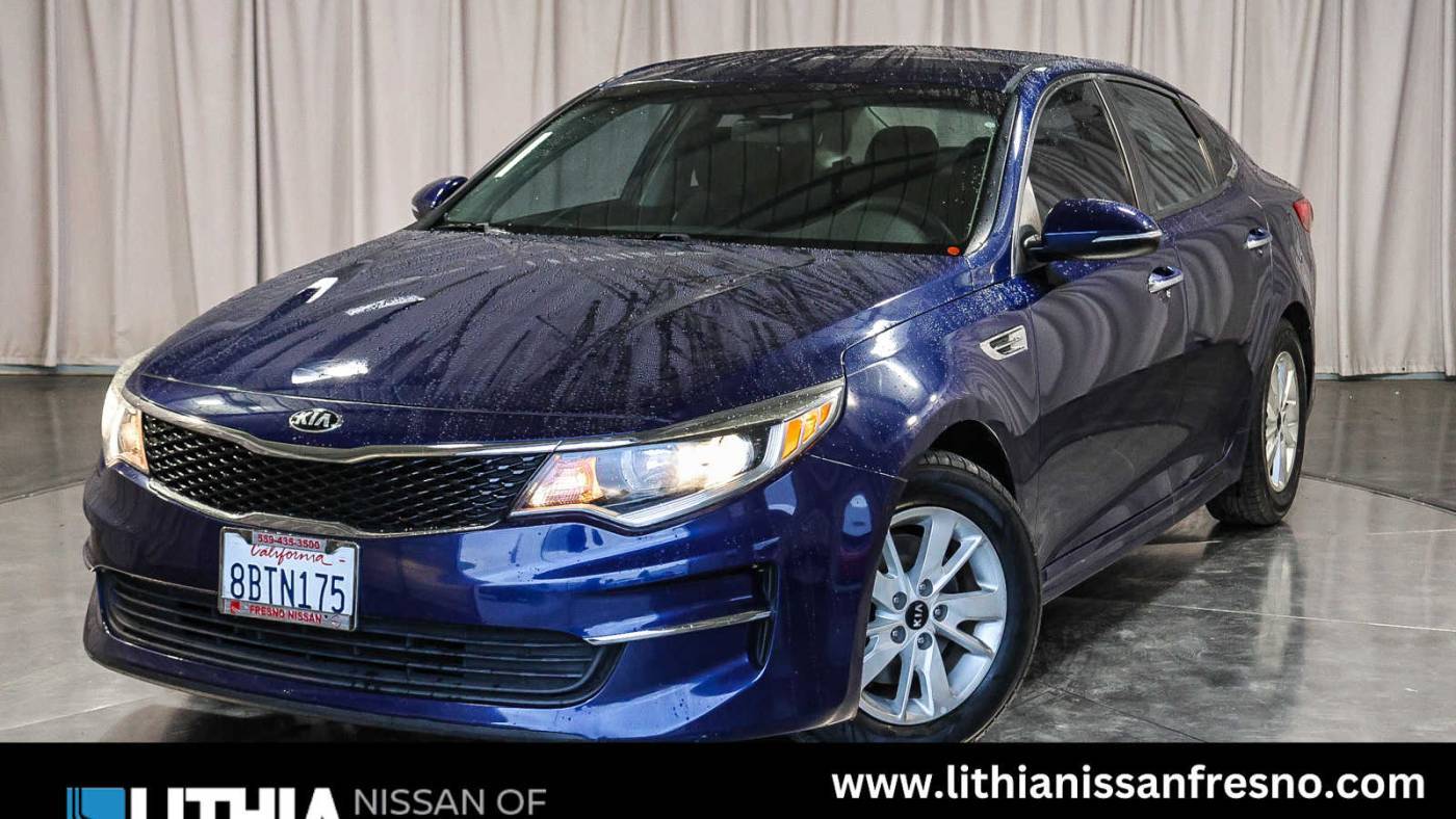 2017 Kia Optima LX — Sedan — 58,576 mi — Fresno, CA