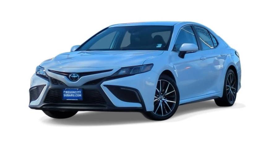 2023 Toyota Camry SE — Sedan — 21,264 mi — Oregon City, OR