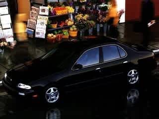 1997 Nissan Altima GLE — Sedan — 146,655 mi — Oregon City, OR