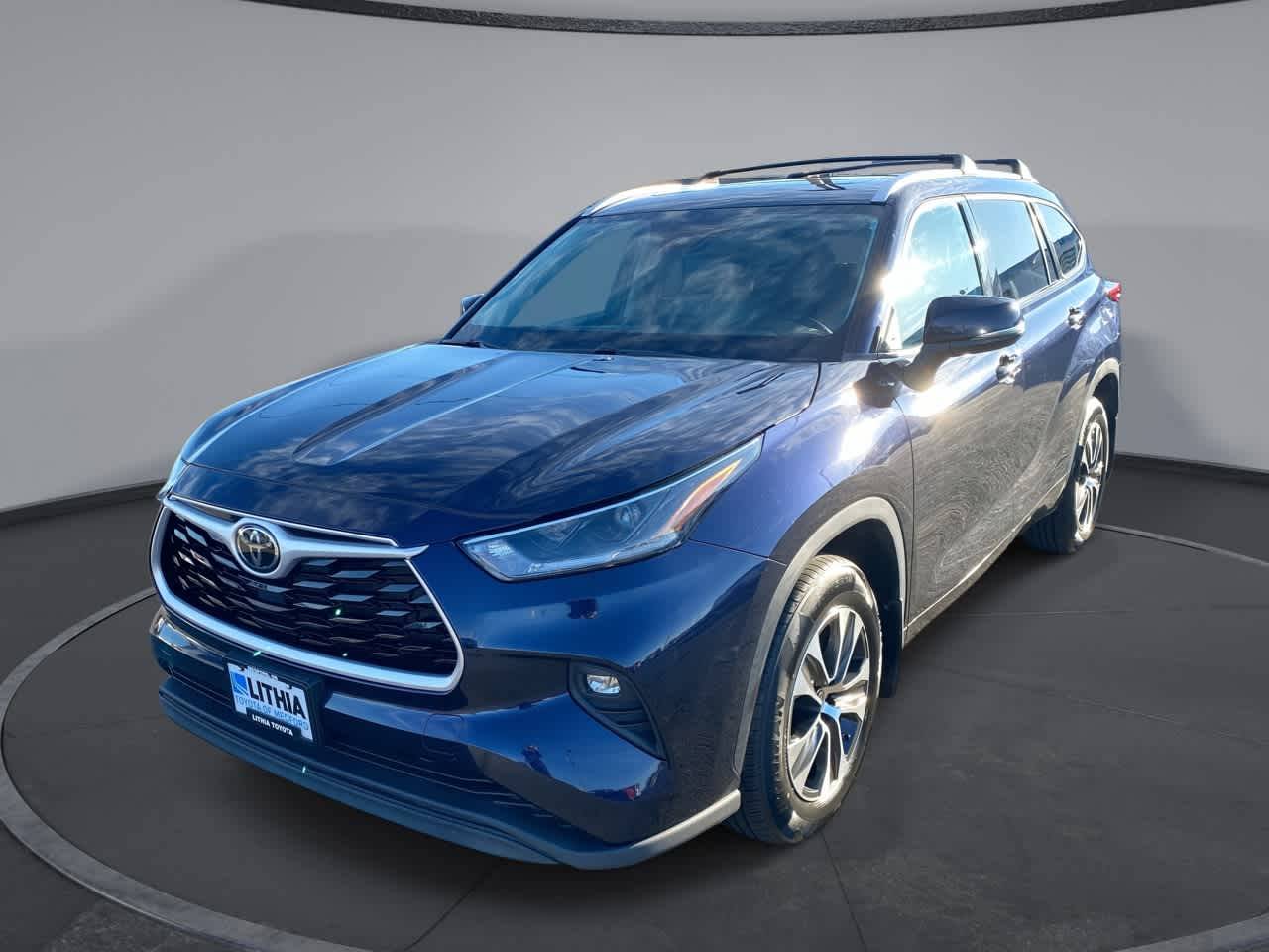 2021 Toyota Highlander XLE — SUV — 67,719 mi — Medford, OR