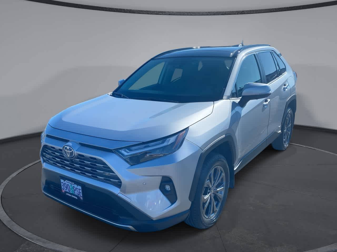 2024 Toyota RAV4 Hybrid Limited — SUV — 24,968 mi — Medford, OR