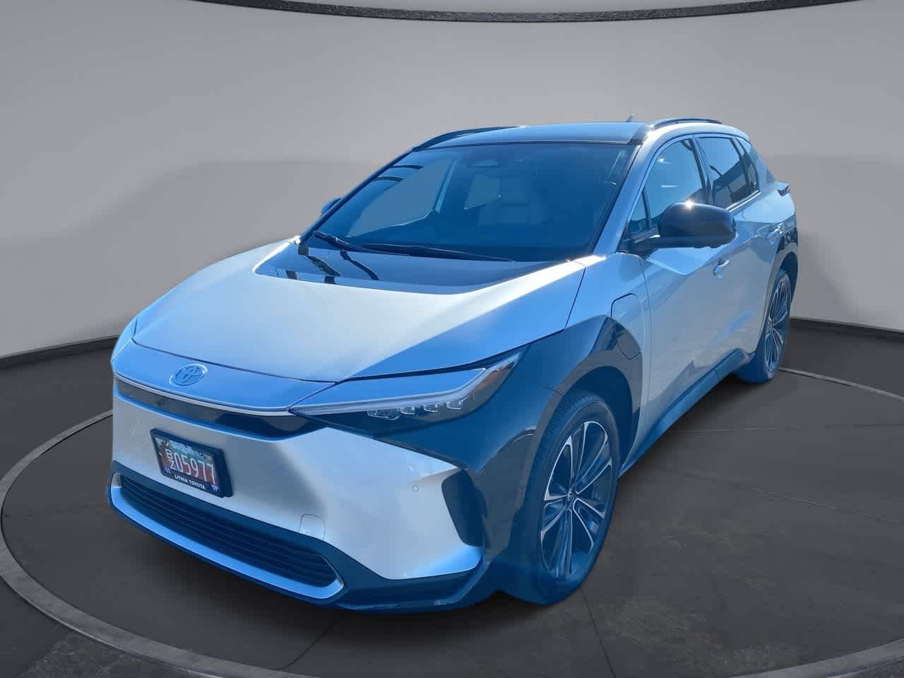 2023 Toyota bZ4X Limited — SUV — 6,082 mi — Medford, OR