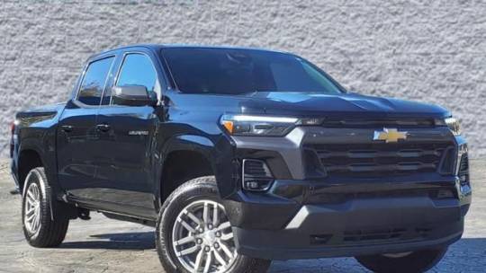 2023 Chevrolet Colorado LT — Pickup Truck — 11,279 mi — Wilmington, IL