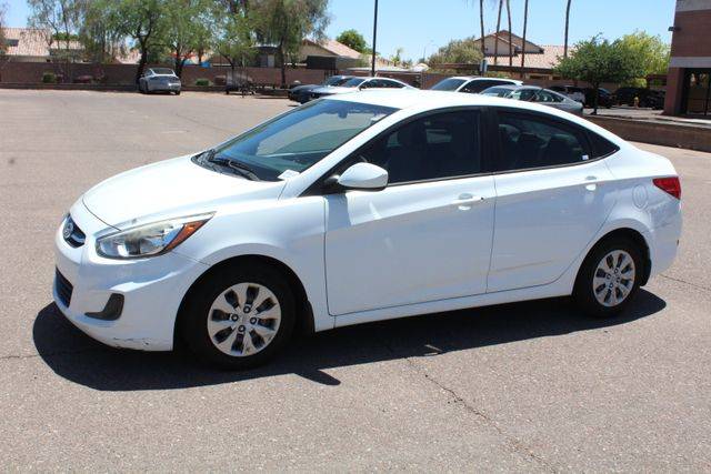 2016 Hyundai Accent SE — Sedan — 91,000 mi — Peoria, AZ