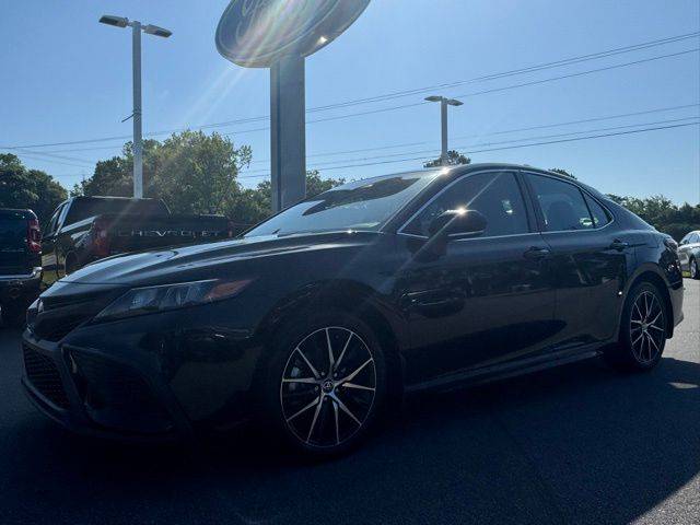 2023 Toyota Camry SE — Sedan — 34,839 mi — Morehead City, NC