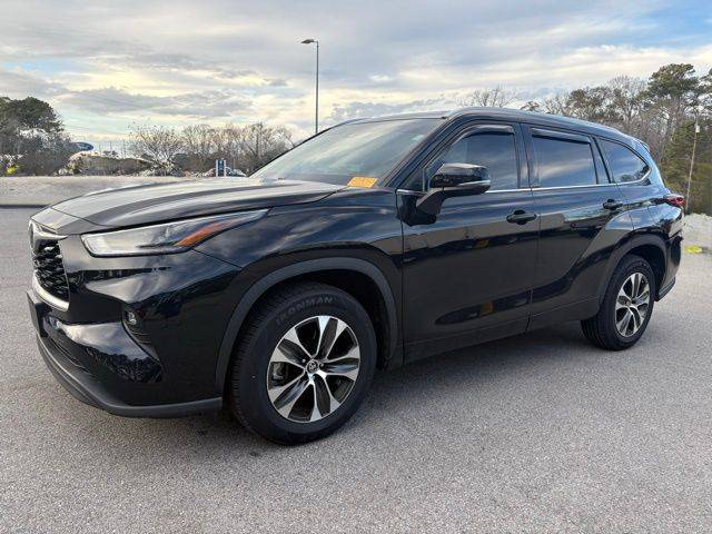 2022 Toyota Highlander XLE — SUV — 42,393 mi — Morehead City, NC