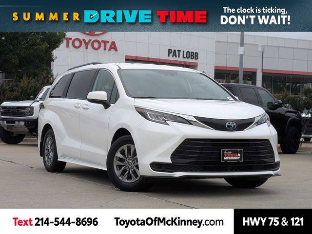 2022 Toyota Sienna LE — Minivan — 40,446 mi — McKinney, TX