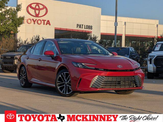 2025 Toyota Camry Hybrid XLE — Sedan — 32,073 mi — McKinney, TX