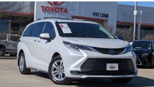 2024 Toyota Sienna Limited — Minivan — 7,197 mi — McKinney, TX