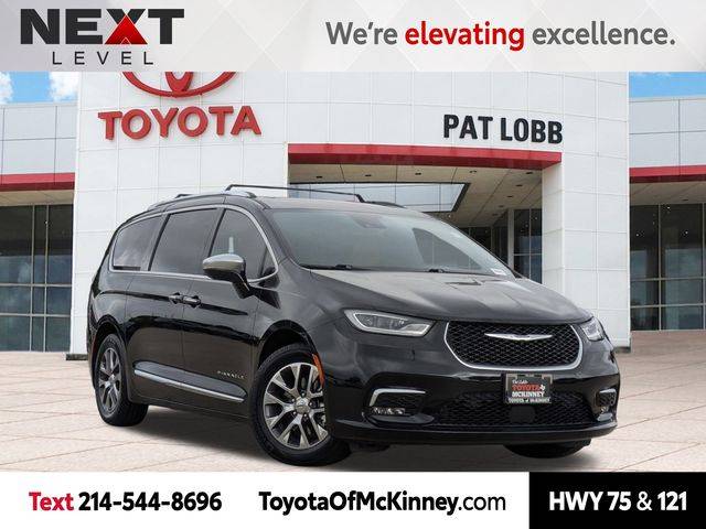 2022 Chrysler Pacifica Hybrid Pinnacle — Minivan — 31,889 mi — McKinney, TX