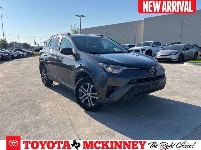 2017 Toyota RAV4 LE — SUV — 136,340 mi — McKinney, TX