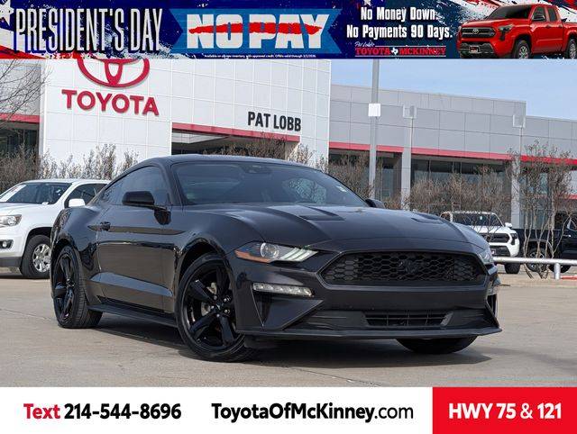 2022 Ford Mustang EcoBoost