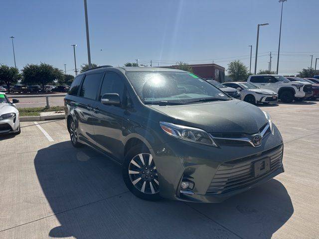 2019 Toyota Sienna Limited — Minivan — 92,096 mi — McKinney, TX