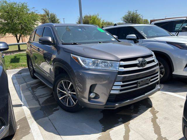 2019 Toyota Highlander XLE — SUV — 49,950 mi — McKinney, TX