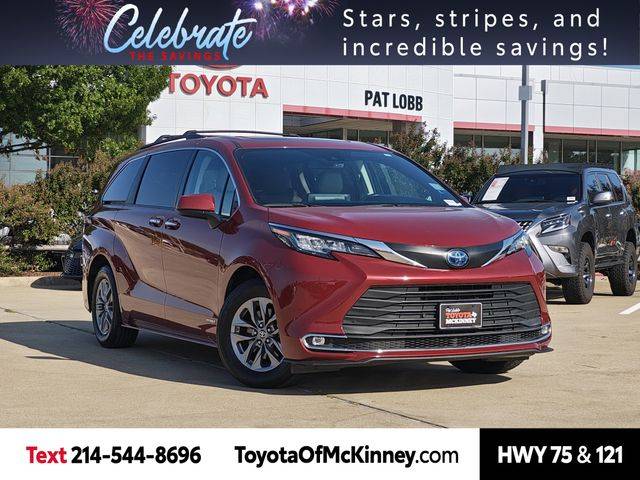 2021 Toyota Sienna XLE — Minivan — 45,526 mi — McKinney, TX