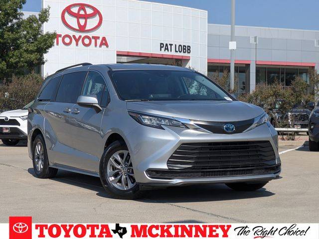 2022 Toyota Sienna LE — Minivan — 73,058 mi — McKinney, TX