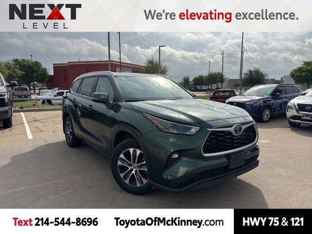 2023 Toyota Highlander XLE — SUV — 31,384 mi — McKinney, TX