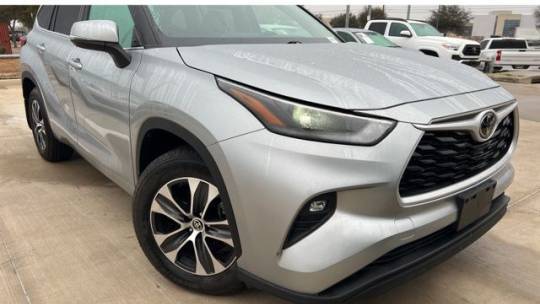 2022 Toyota Highlander XLE — SUV — 30,602 mi — McKinney, TX