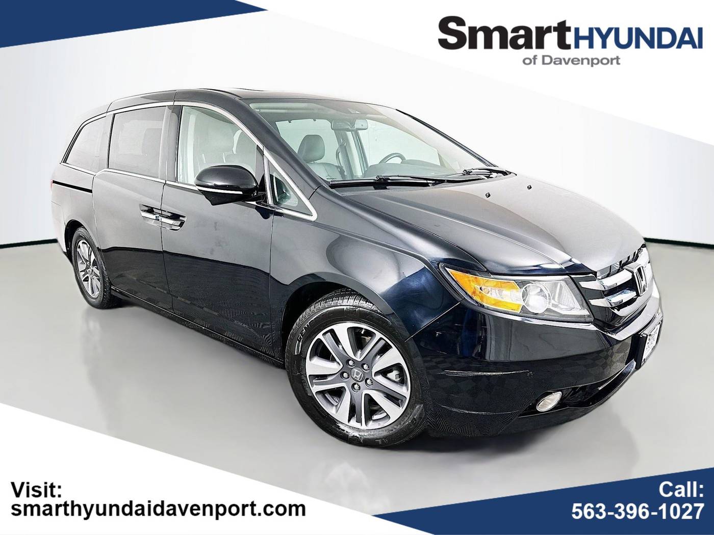 2014 Honda Odyssey Touring — Minivan — 75,363 mi — Davenport, IA