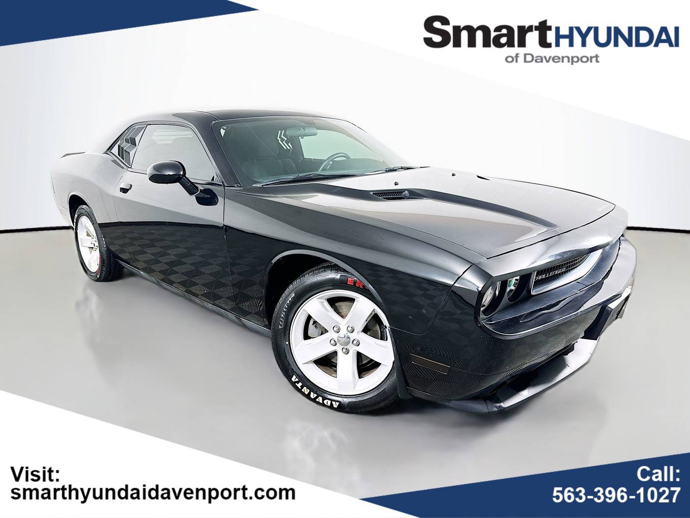 2014 Dodge Challenger SXT — Coupe — 102,070 mi — Davenport, IA
