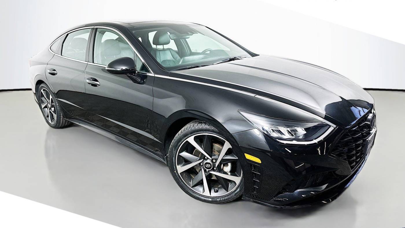 2022 Hyundai Sonata SEL Plus — Sedan — 20,482 mi — Davenport, IA