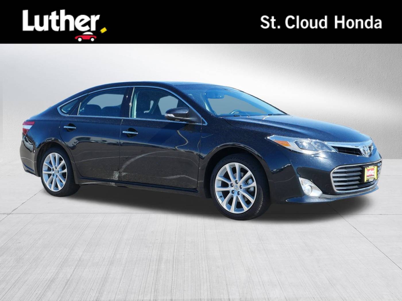 2015 Toyota Avalon Limited — Sedan — 64,675 mi — Wait Park, MN