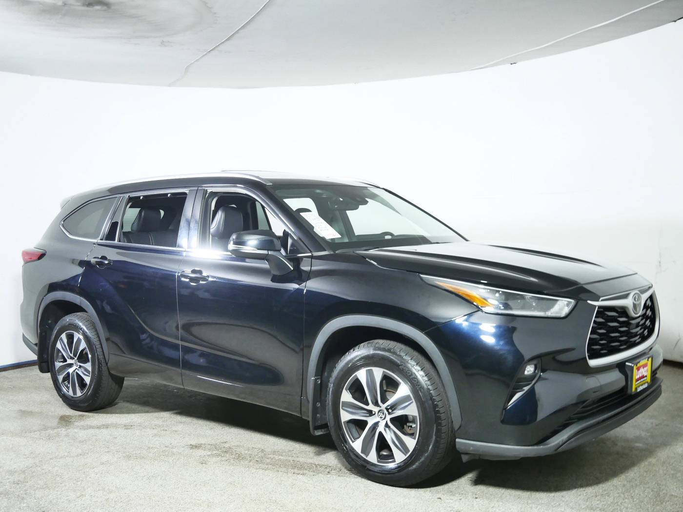 2021 Toyota Highlander XLE — SUV — 88,397 mi — Wait Park, MN