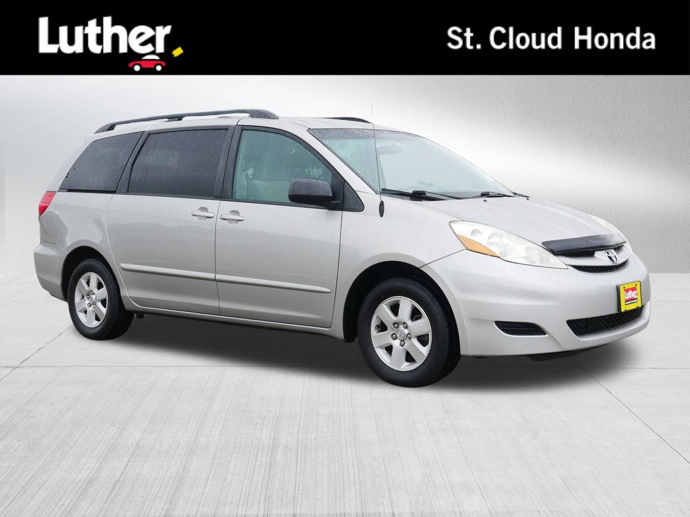 2009 Toyota Sienna LE — Minivan — 88,315 mi — Wait Park, MN