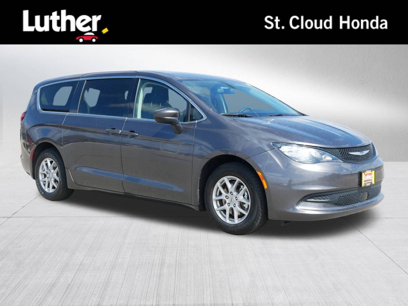 2022 Chrysler Voyager LX — Minivan — 65,215 mi — Wait Park, MN
