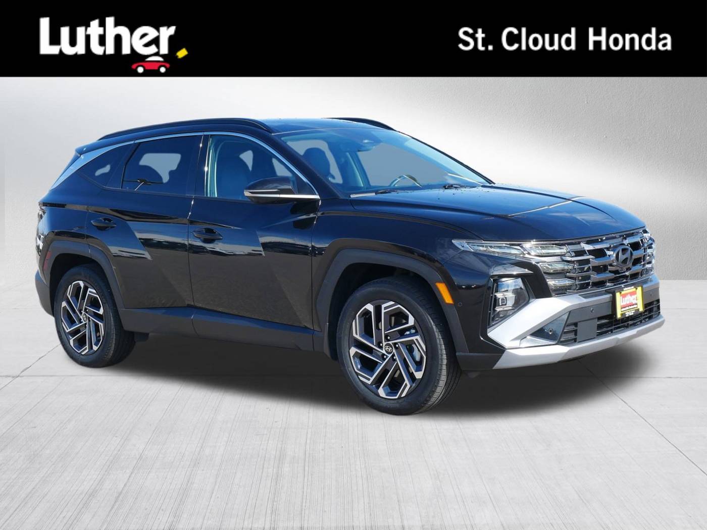 2025 Hyundai Tucson Hybrid Limited — SUV — 23,144 mi — Wait Park, MN