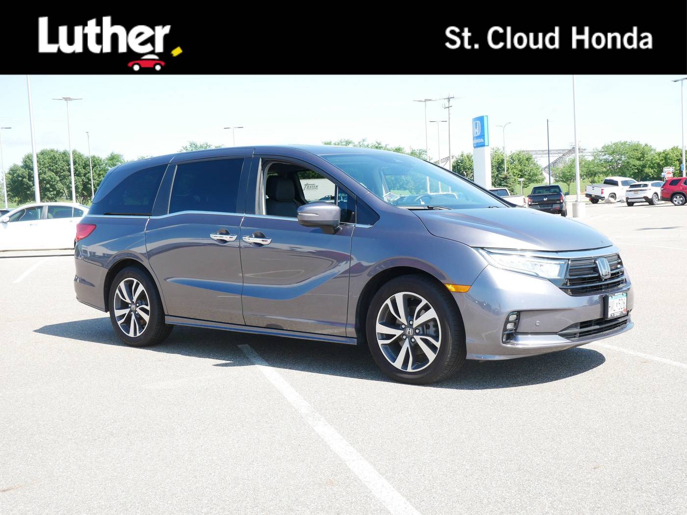 2022 Honda Odyssey Touring — Minivan — 49,324 mi — Wait Park, MN