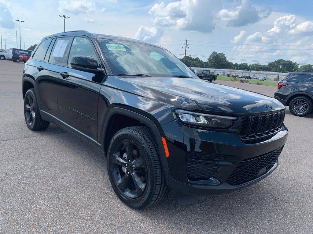 2023 Jeep Grand Cherokee Altitude — SUV — 42,165 mi — Dyersburg, TN