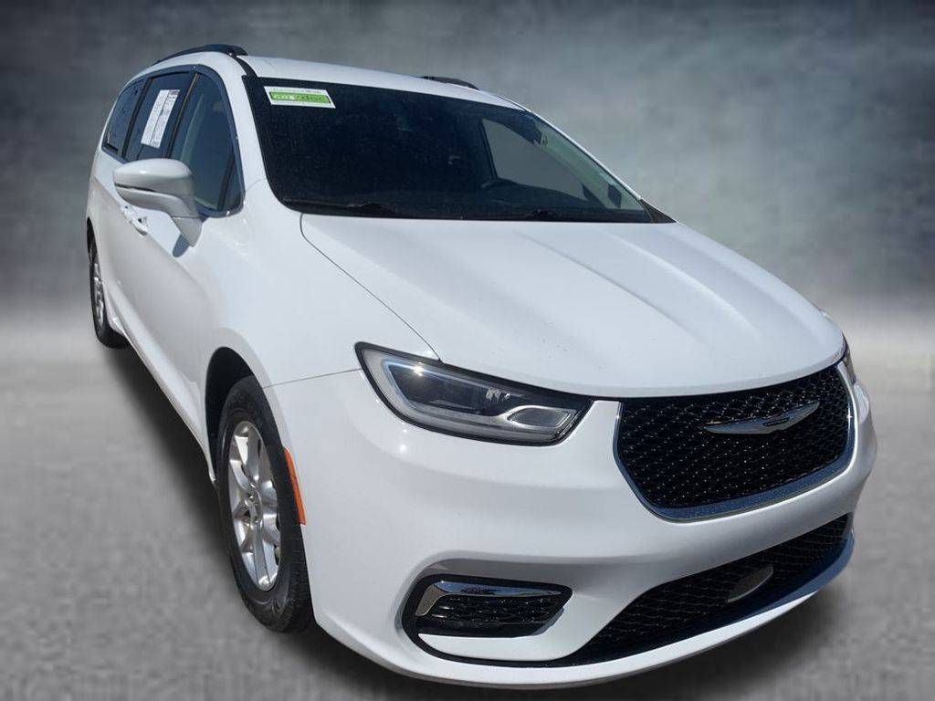 2022 Chrysler Pacifica Touring L — Minivan — 61,637 mi — Dyersburg, TN