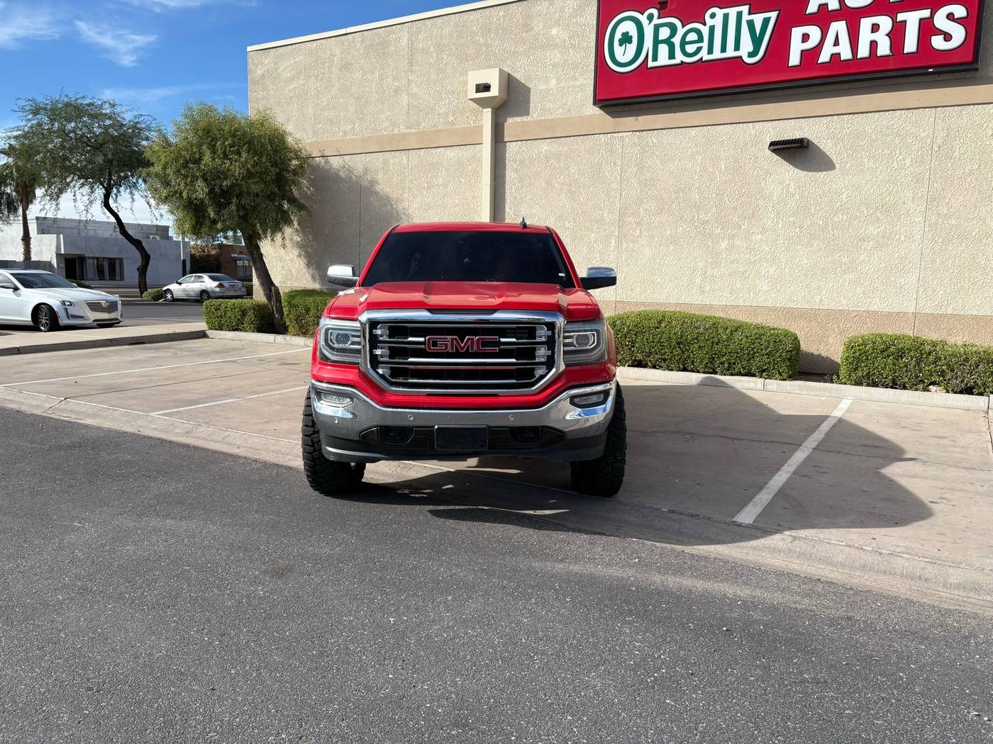 2018 GMC Sierra 1500 SLT — Pickup Truck — 82,593 mi — Oracle, AZ