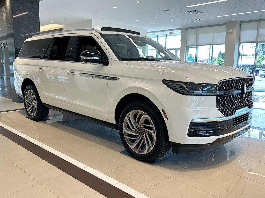 2026 Lincoln Navigator L Reserve
