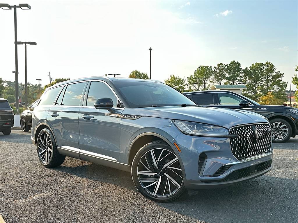 2025 Lincoln Aviator Reserve — SUV — 10,943 mi — Evans, GA