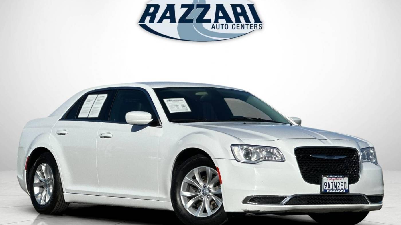 2016 Chrysler 300 Limited — Sedan — 104,016 mi — Merced, CA