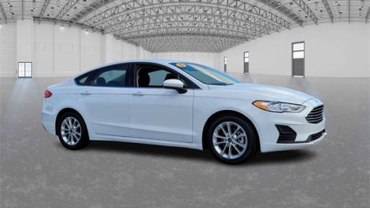 2020 Ford Fusion SE — Sedan — 30,936 mi — Saint Petersburg, FL