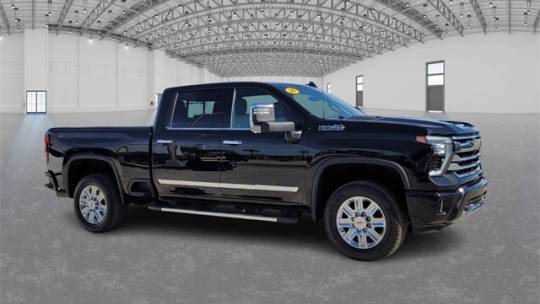 2024 Chevrolet Silverado 2500HD High Country — Pickup Truck — 57,061 mi — Saint Petersburg, FL