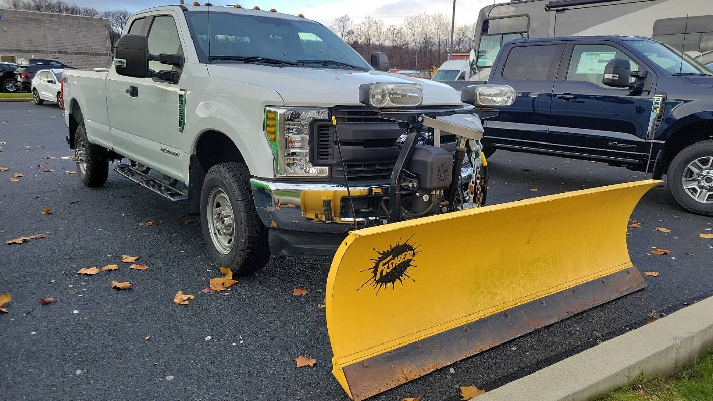 2018 Ford Super Duty F-350 XL — Pickup Truck — 59,400 mi — Hamburg, PA