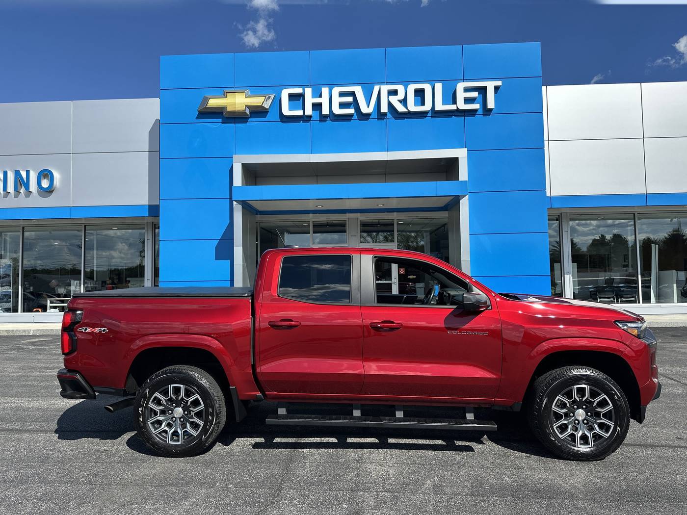 2023 Chevrolet Colorado LT — Pickup Truck — 21,168 mi — Amsterdam, NY