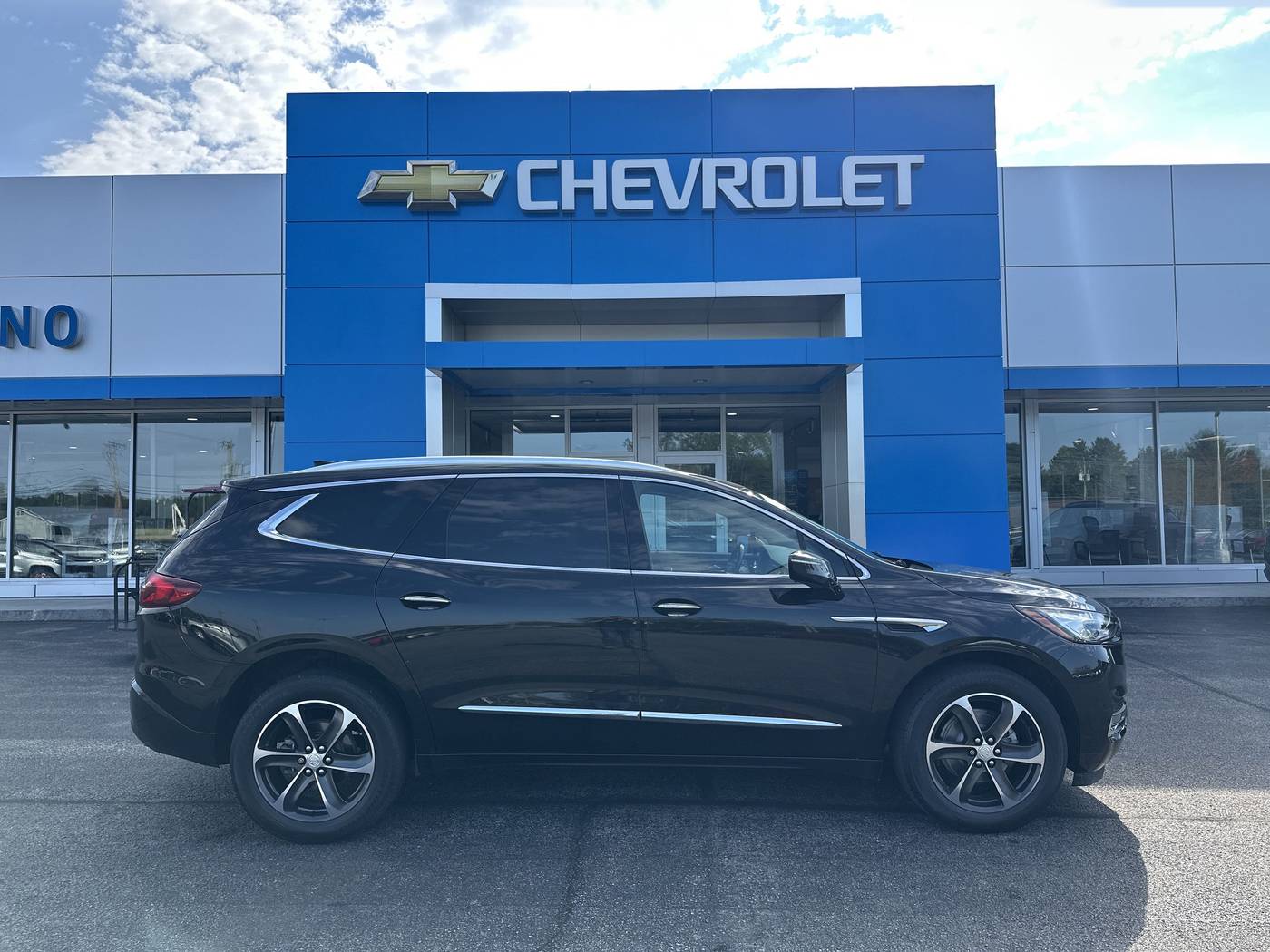 2021 Buick Enclave Essence — SUV — 31,263 mi — Amsterdam, NY
