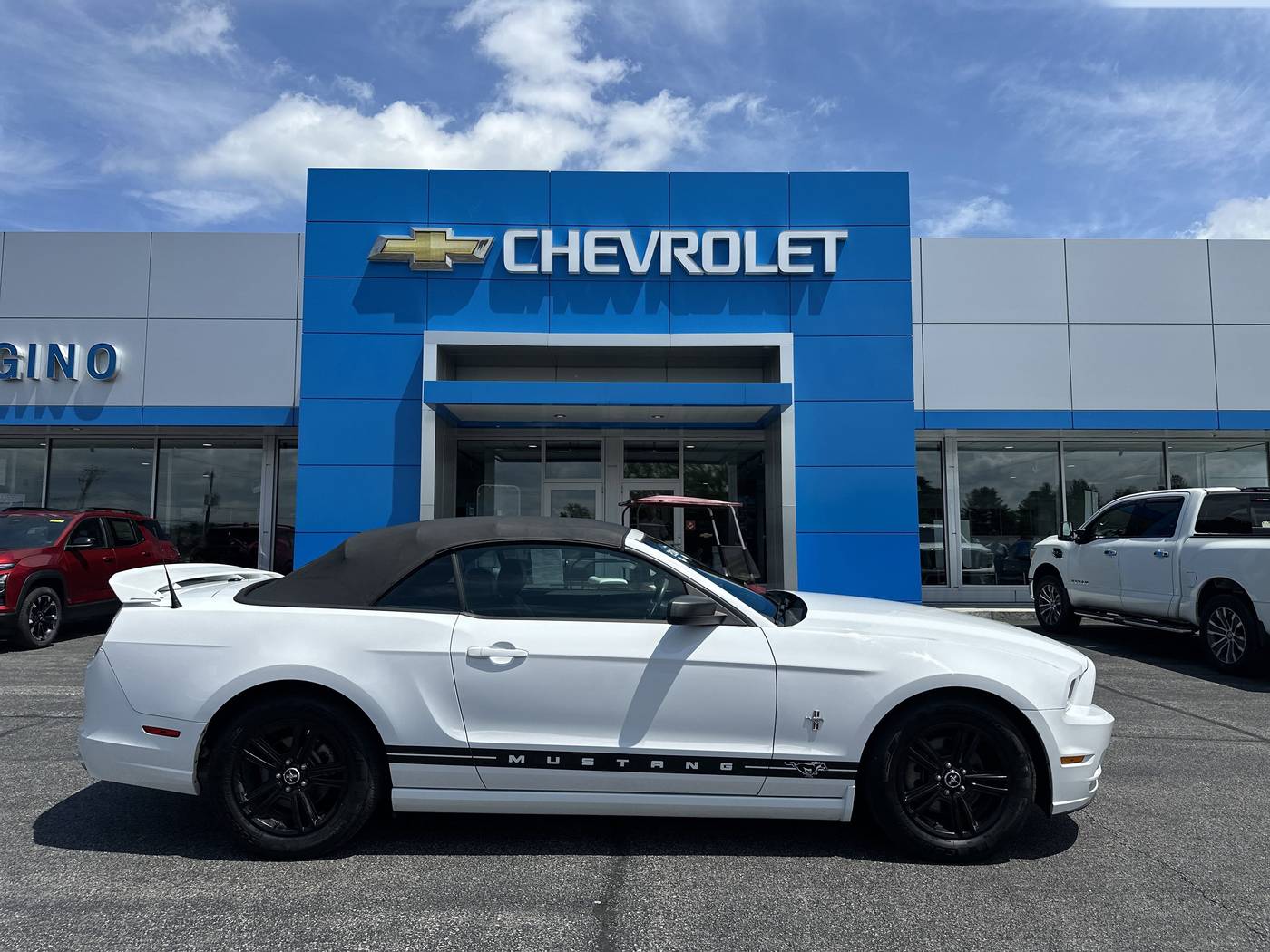 2014 Ford Mustang V6 — Convertible — 48,538 mi — Amsterdam, NY