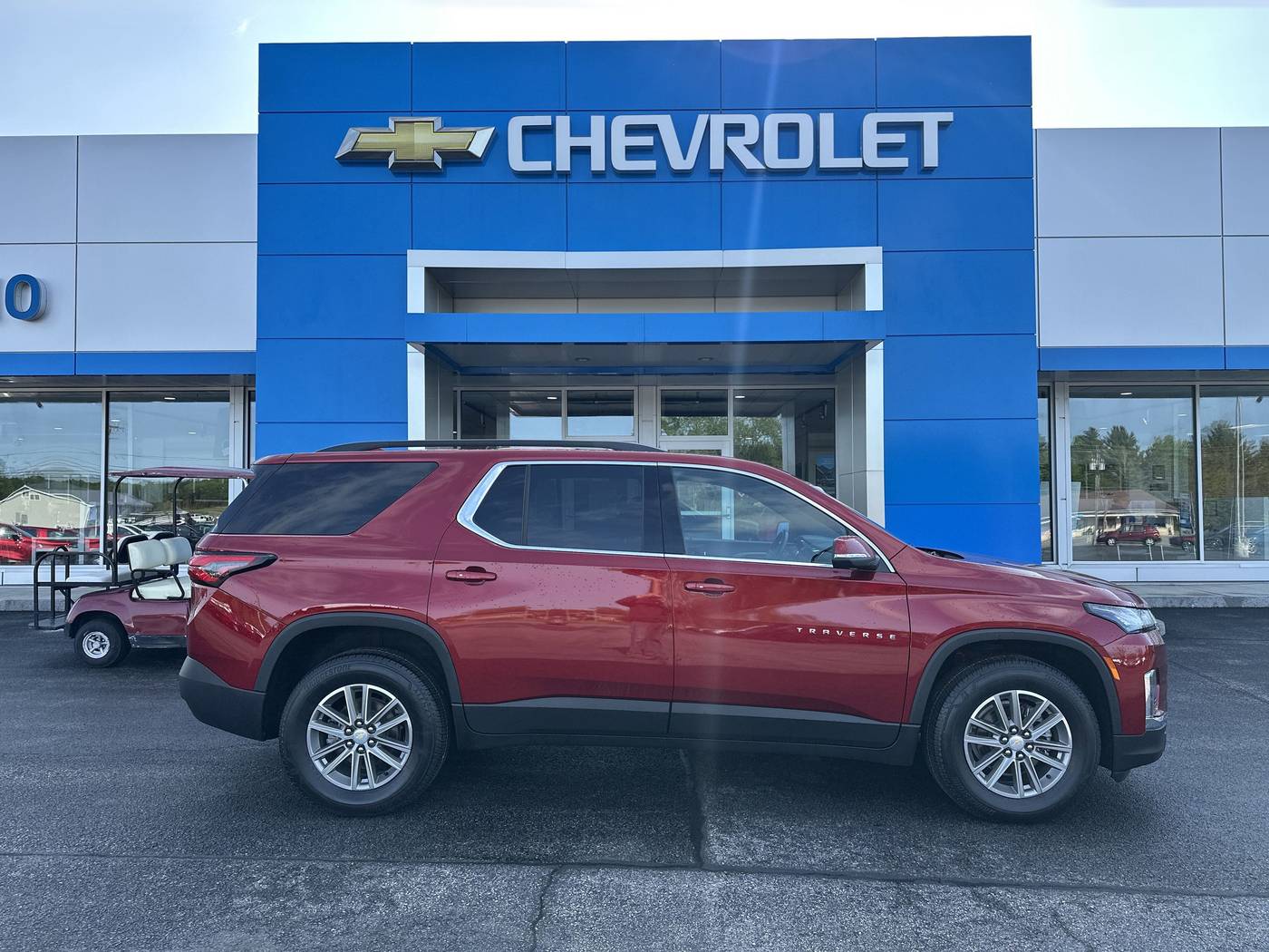 2023 Chevrolet Traverse LT Cloth — SUV — 23,340 mi — Amsterdam, NY