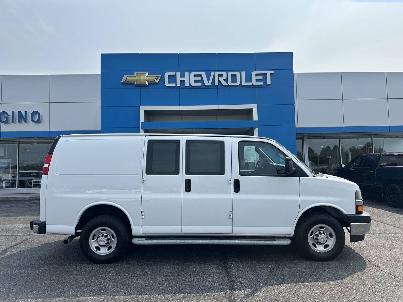 2023 Chevrolet Express Cargo Van Base — Cargo Van — 17,627 mi — Amsterdam, NY