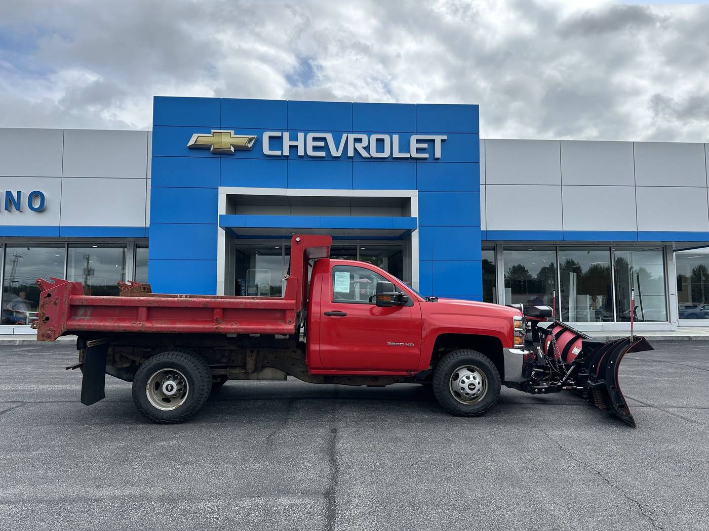 2018 Chevrolet Silverado 3500HD Chassis Cab WT — Chassis Cab Truck — 64,878 mi — Amsterdam, NY