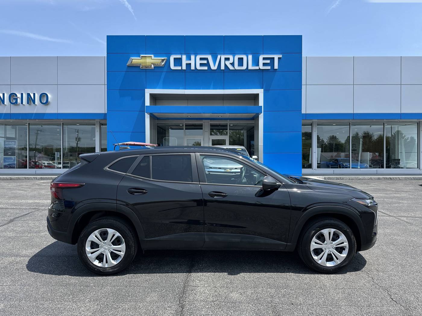 2024 Chevrolet Trax LS — SUV — 13,424 mi — Amsterdam, NY