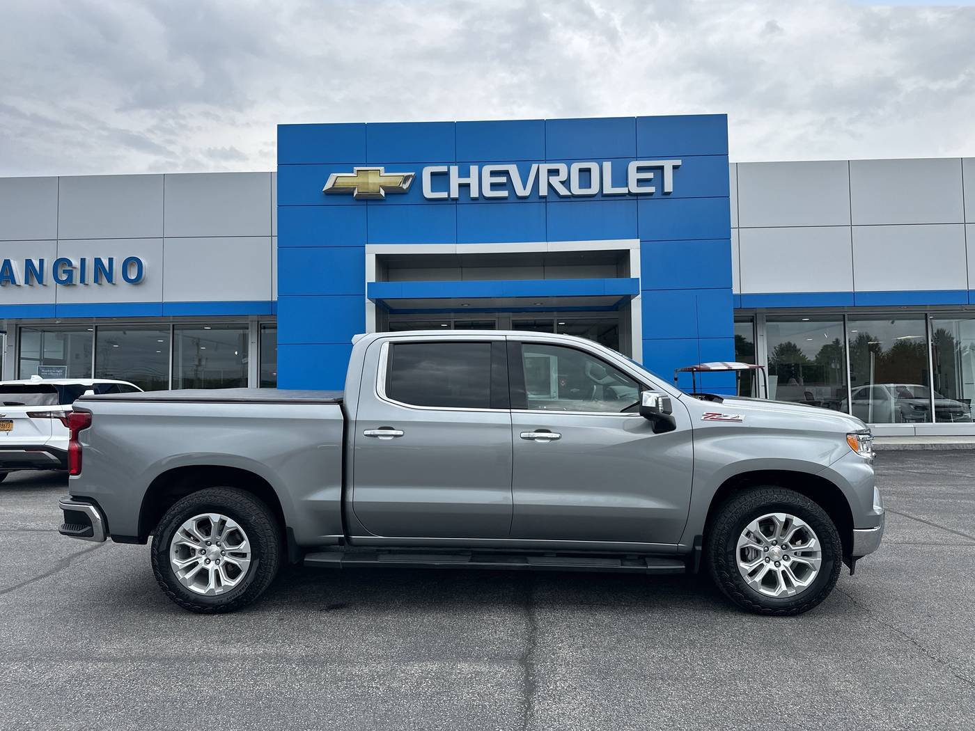 2023 Chevrolet Silverado 1500 LTZ — Pickup Truck — 24,576 mi — Amsterdam, NY