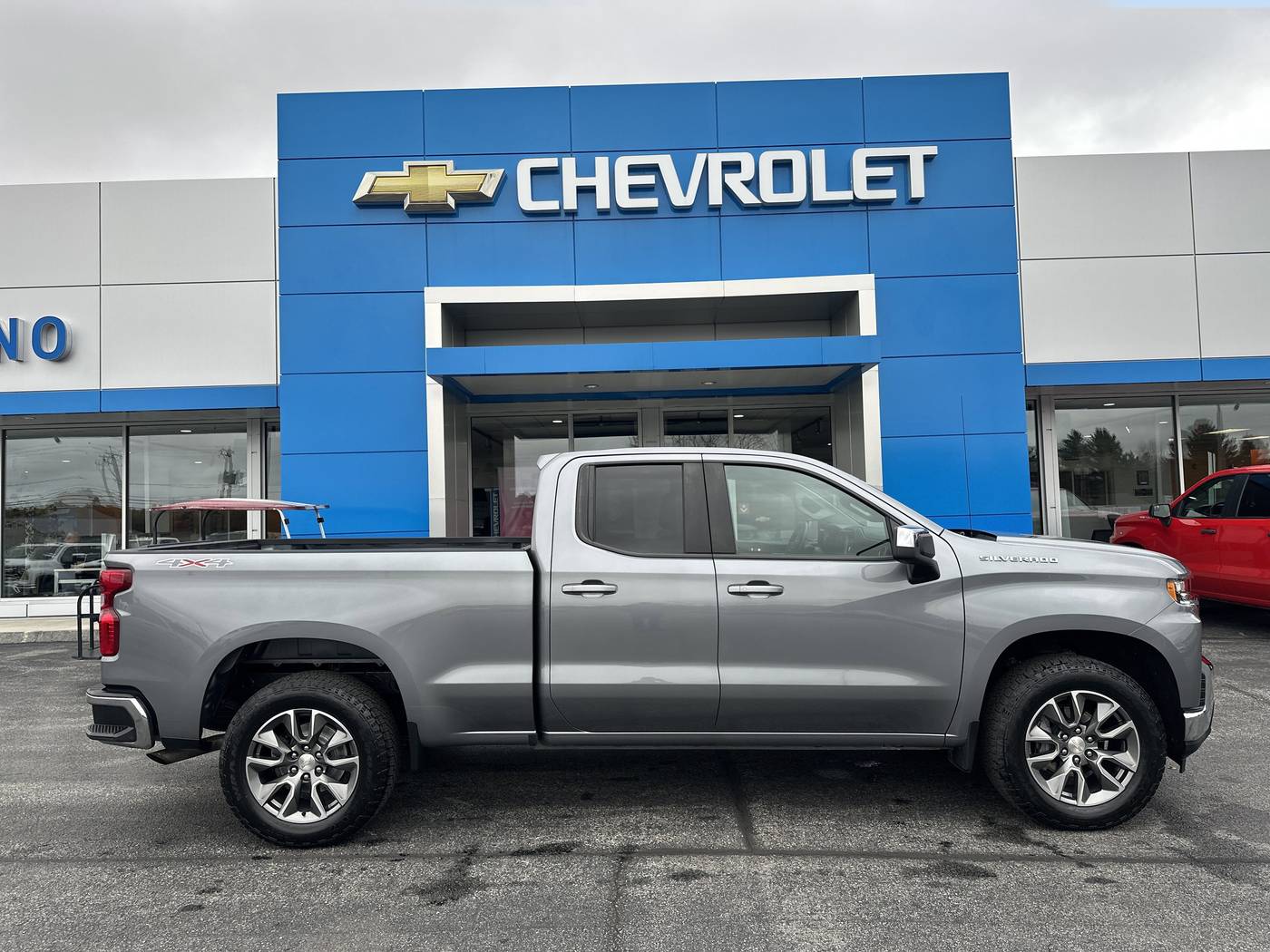 2022 Chevrolet Silverado 1500 LTD LT — Pickup Truck — 10,158 mi — Amsterdam, NY