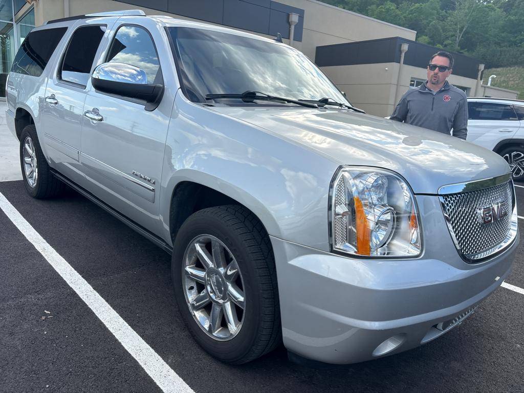 2011 GMC Yukon Denali — SUV — 190,341 mi — Knoxville, TN